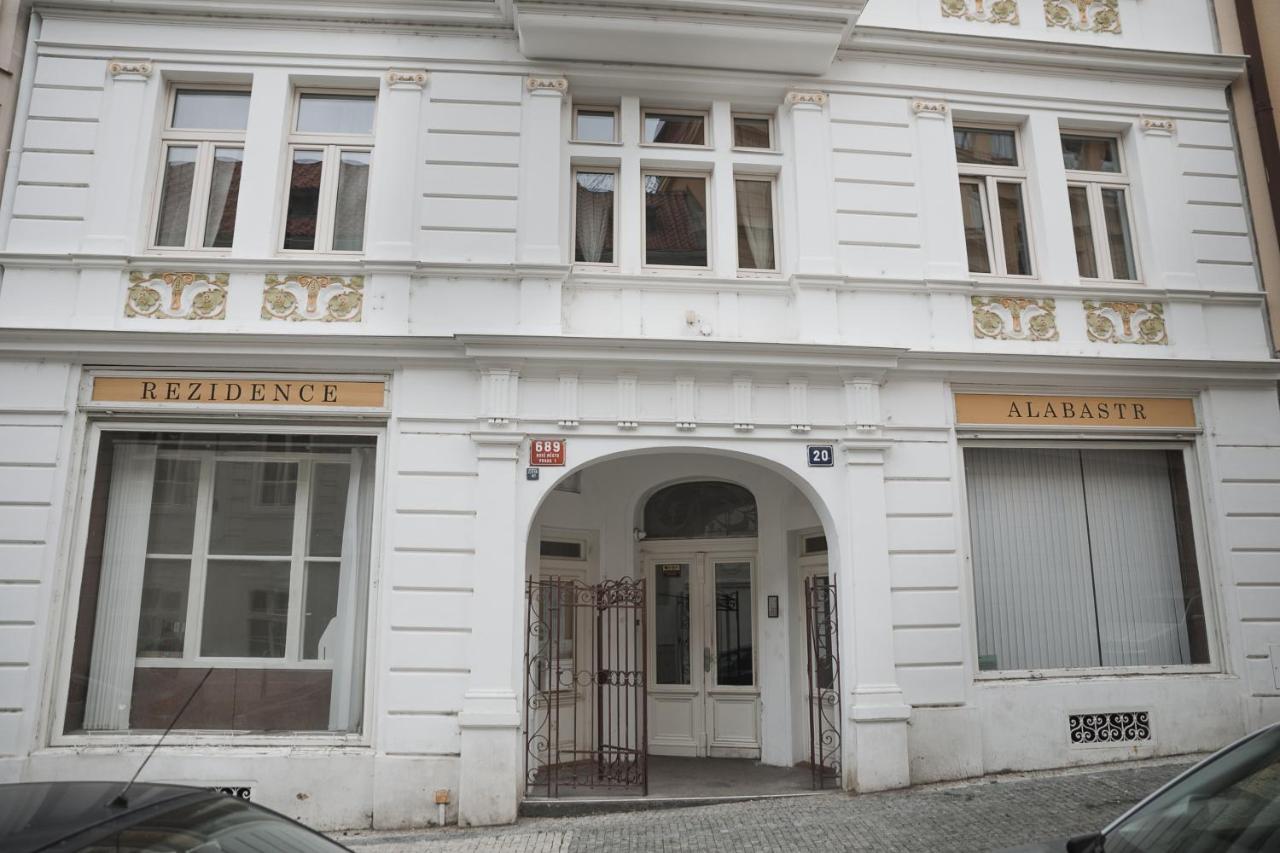 Skolska Junior Apartment Prague Exterior photo